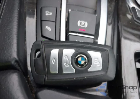 2011 BMW 535I xDrive z USA, uszkodzony, nr VIN WBAFU7C57BC876769